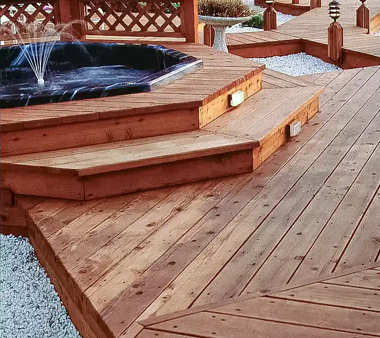 deck - Excellence in hardscaping, landscaping, and construction. We transform spaces with custom projects, a qualified team, and commitment to quality.